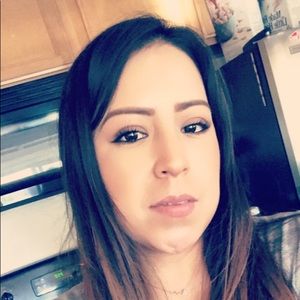 Meet your Posher, Lizbeth